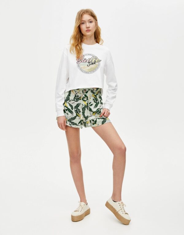 Sadie Sink Printed Bermudas - Image 3